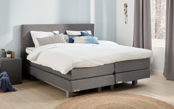 Caresse Silver 4650 vlak