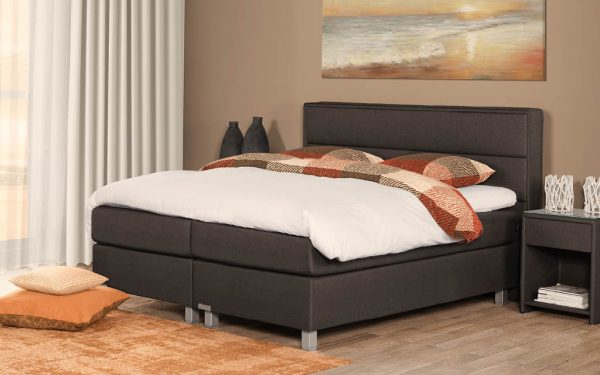 Caresse Platinum 9550 vlak