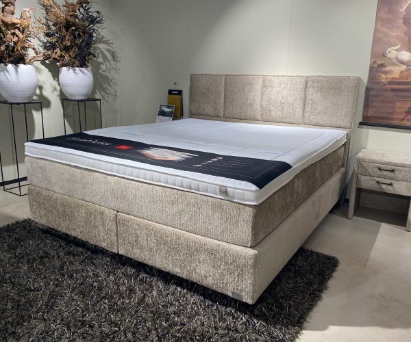 Norma boxspring Square